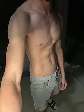 Snapshot of Ner0924_N chatting on March 12, 2025, 3:40 pm Ner0924 N online show from March 12, 2025, 3:40 pm