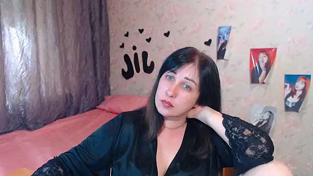 Snapshot of JillStevens chatting on September 16, 2025, 10:38 am JillStevens online show from September 16, 2025, 10:38 am