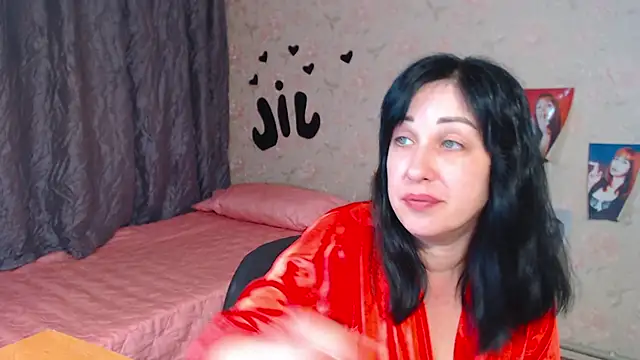 Snapshot of JillStevens chatting on September 26, 2025, 3:35 am JillStevens online show from September 26, 2025, 3:35 am