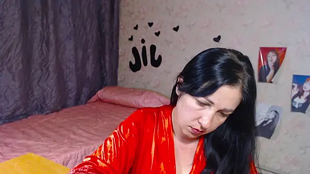 Snapshot of JillStevens chatting on October 26, 2025, 9:15 pm JillStevens online show from October 26, 2025, 9:15 pm