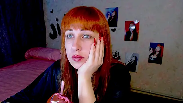 Snapshot of JillStevens chatting on March 12, 2025, 4:51 am JillStevens online show from March 12, 2025, 4:51 am