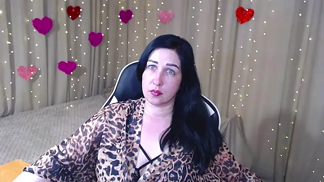 Snapshot of JillStevens chatting on April 23, 2026, 2:51 pm JillStevens online show from April 23, 2026, 2:51 pm