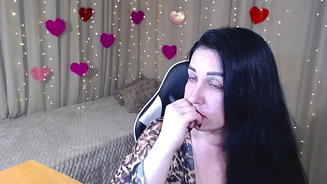 Snapshot of JillStevens chatting on April 25, 2026, 4:26 pm JillStevens online show from April 25, 2026, 4:26 pm