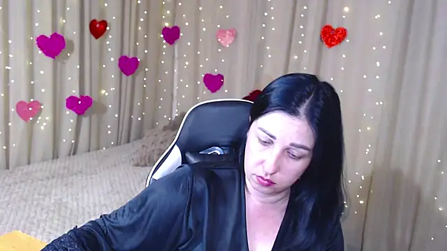 Snapshot of JillStevens chatting on May 20, 2026, 1:52 pm JillStevens online show from May 20, 2026, 1:52 pm