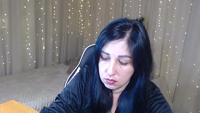 JillStevens online show from January 12, 2026, 2:18 am