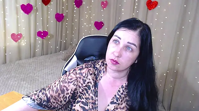 Snapshot of JillStevens chatting on May 15, 2026, 9:40 am JillStevens online show from May 15, 2026, 9:40 am