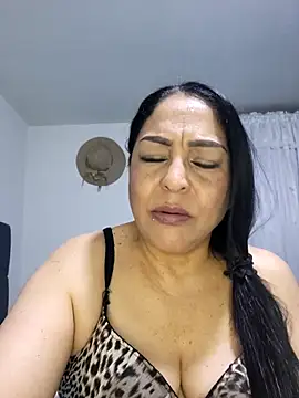 Gina Myers online show from December 1, 2025, 1:06 am