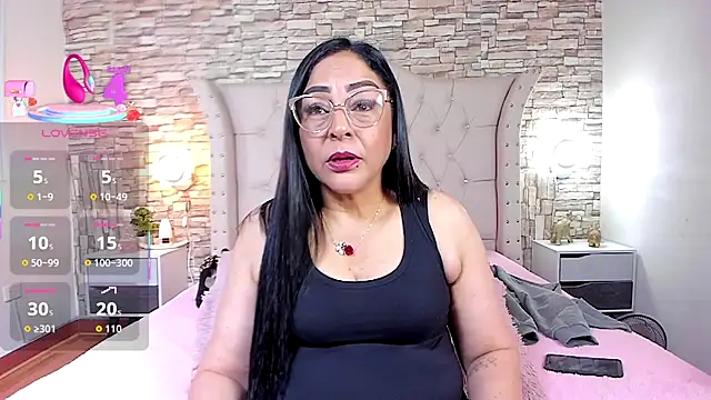 Gina Myers online show from October 10, 2025, 12:17 pm