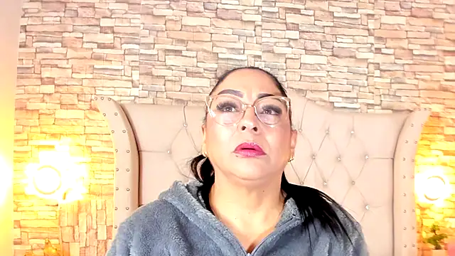 Gina Myers online show from September 18, 2025, 12:19 pm