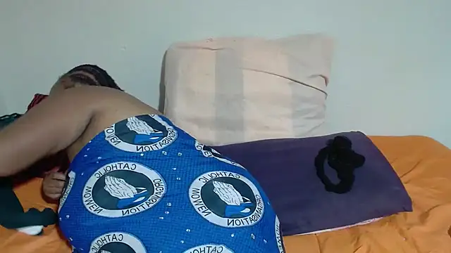 BBW42LL online show from March 5, 2026, 9:39 am