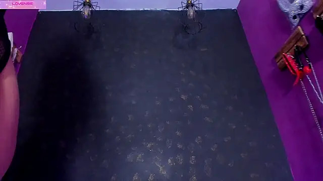 Alexa Slave online show from March 10, 2026, 7:18 pm