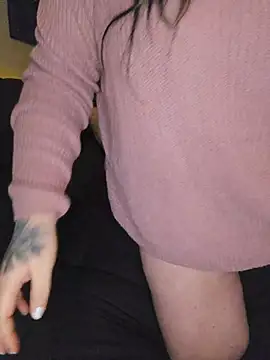 Snapshot of -BonnieBlack- chatting on February 2, 2026, 9:25 pm -BonnieBlack- online show from February 2, 2026, 9:25 pm