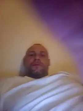 Snapshot of Cultekutas5 chatting on October 4, 2025, 5:20 am Cultekutas5 online show from October 4, 2025, 5:20 am