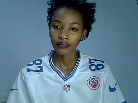 cute-alexis online show from September 19, 2025, 5:44 am