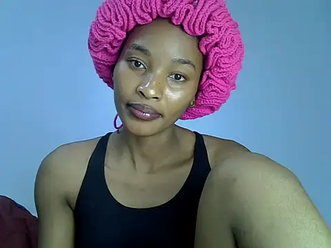 cute-alexis online show from September 25, 2025, 6:14 pm