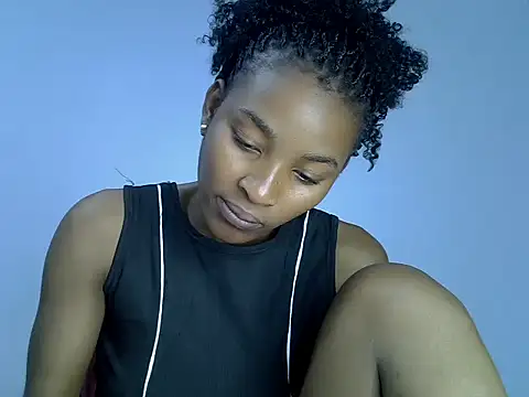 cute-alexis online show from September 12, 2025, 8:47 am