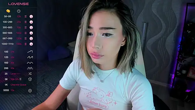 Snapshot of sensualily chatting on July 26, 2026, 2:57 pm sensualily online show from July 26, 2026, 2:57 pm
