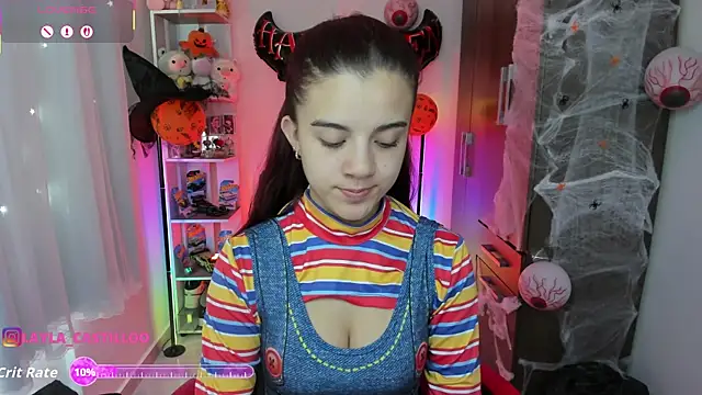 Snapshot of Layla_castilloo chatting on October 20, 2025, 3:23 pm Layla castilloo online show from October 20, 2025, 3:23 pm