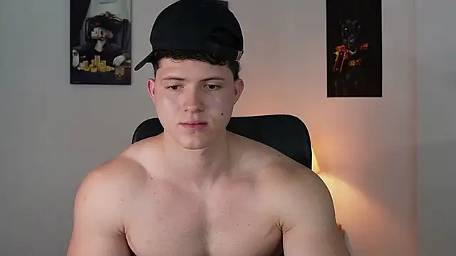 Hazzan Velez online show from April 21, 2026, 11:44 pm