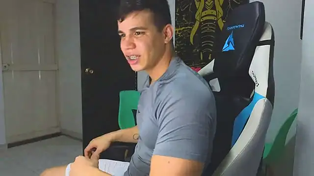 Ethanstill1 online show from March 11, 2025, 2:53 am