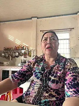 Snapshot of NDith chatting on February 6, 2026, 1:01 am NDith online show from February 6, 2026, 1:01 am