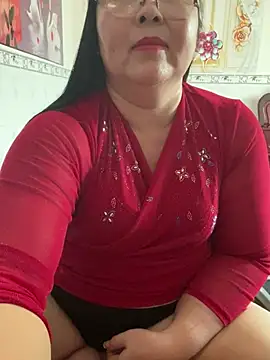 Snapshot of NDith chatting on February 17, 2026, 5:27 am NDith online show from February 17, 2026, 5:27 am