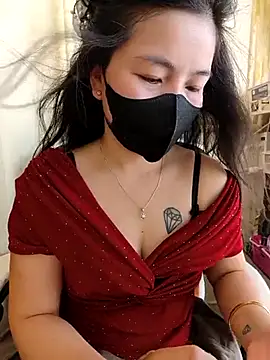 Snapshot of lyna_bl chatting on March 13, 2025, 3:33 am lyna bl online show from March 13, 2025, 3:33 am