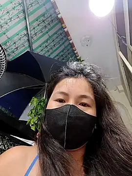 Snapshot of lyna_bl chatting on September 14, 2025, 2:28 pm lyna bl online show from September 14, 2025, 2:28 pm