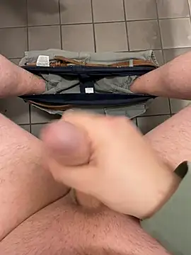 Snapshot of bock_auf_mumu chatting on March 4, 2025, 3:04 pm bock auf mumu online show from March 4, 2025, 3:04 pm