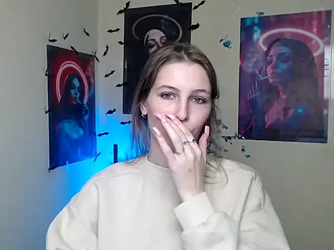 StrangerGi online show from November 25, 2025, 4:57 am