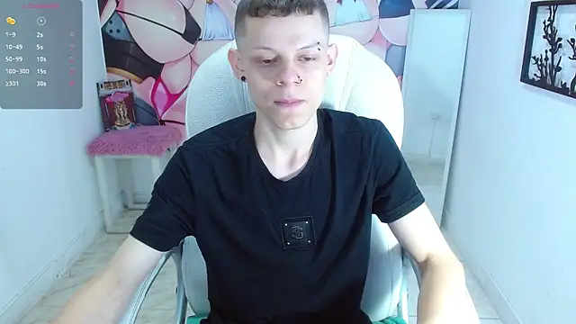 Matthew Boy  online show from March 15, 2025, 8:32 pm