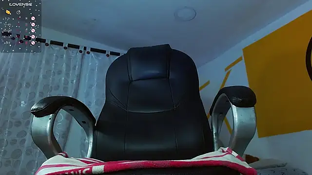 Matthew Boy  online show from February 14, 2025, 12:14 pm