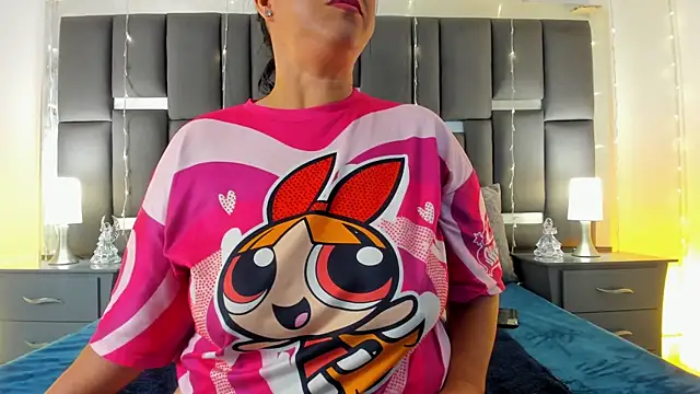 Snapshot of talivega chatting on November 14, 2025, 10:02 pm talivega online show from November 14, 2025, 10:02 pm