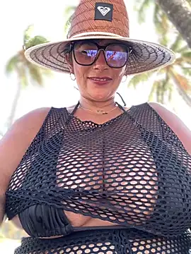 Saorii kiido online show from February 7, 2025, 8:10 pm