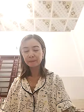 Sexy-ladyboobs20 online show from October 22, 2025, 10:47 am