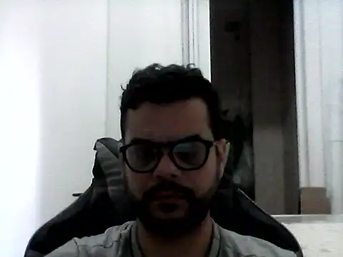 HornyBeachBoyBR online show from June 27, 2026, 2:45 pm