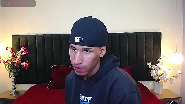 soft attraction online show from February 18, 2026, 7:54 pm