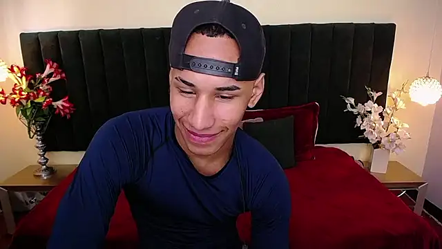 soft attraction online show from January 10, 2026, 8:04 pm