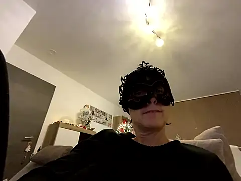 Marilou1983 online show from January 8, 2026, 9:21 pm