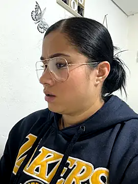 Snapshot of Sweet__Nurse1 chatting on November 2, 2025, 6:13 pm Sweet Nurse1 online show from November 2, 2025, 6:13 pm