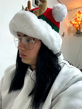 Snapshot of Sweet__Nurse1 chatting on December 18, 2025, 11:41 pm Sweet Nurse1 online show from December 18, 2025, 11:41 pm