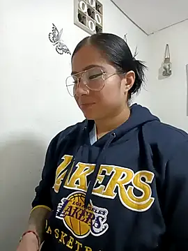 Snapshot of Sweet__Nurse1 chatting on November 15, 2025, 5:39 pm Sweet Nurse1 online show from November 15, 2025, 5:39 pm