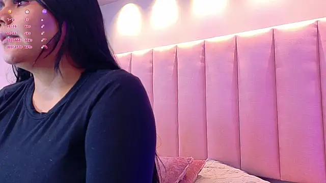 KeilyRoss online show from November 13, 2025, 8:35 pm