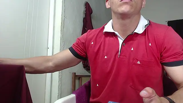 Snapshot of forestcanm22 chatting on October 14, 2025, 11:14 pm forestcanm22 online show from October 14, 2025, 11:14 pm