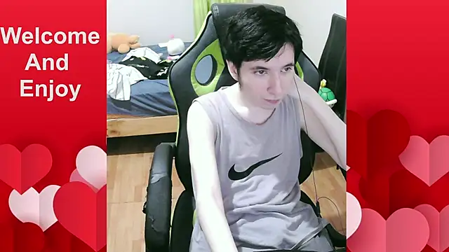 Twink martinboy online show from April 25, 2026, 10:40 pm