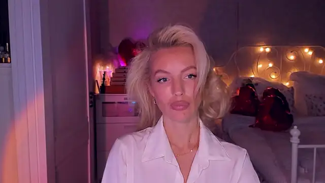 aestetick online show from February 12, 2026, 1:55 pm