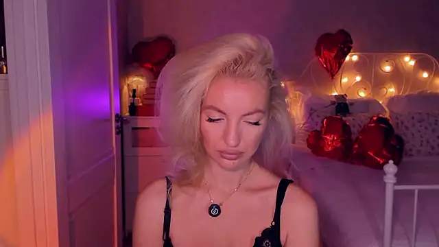 aestetick online show from February 24, 2026, 12:06 pm