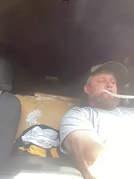 rocket8669 online show from February 14, 2026, 5:24 pm