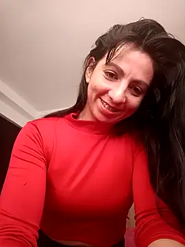 Snapshot of PaulinaRubio_ chatting on February 18, 2026, 7:10 pm PaulinaRubio online show from February 18, 2026, 7:10 pm