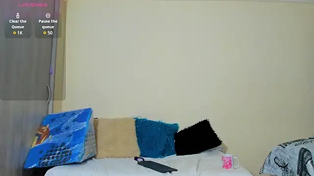 ValeryJohanson  online show from December 23, 2025, 4:56 am